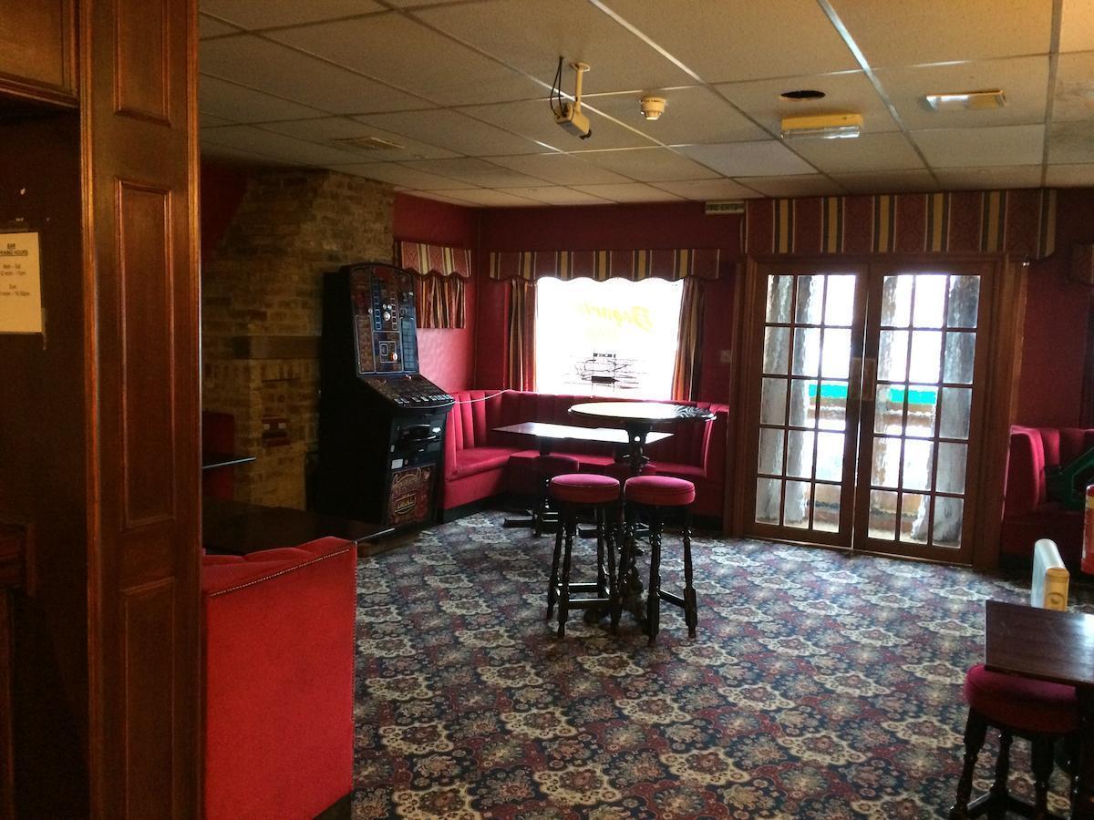 Lindal Hotel Harrow Bagian luar foto