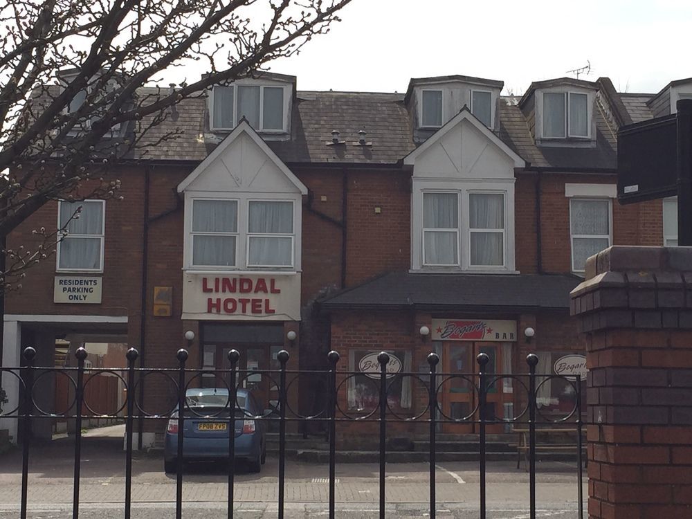 Lindal Hotel Harrow Bagian luar foto