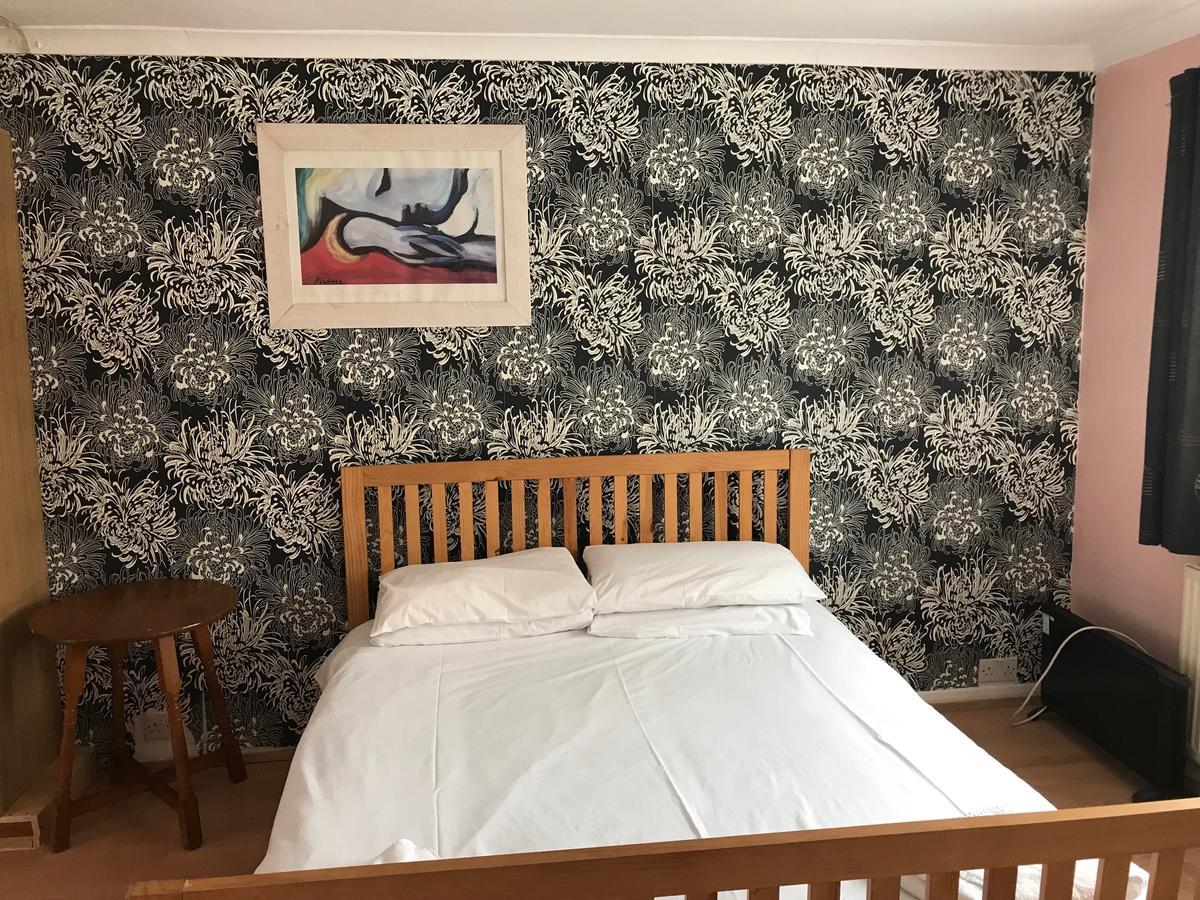 Lindal Hotel Harrow Bagian luar foto